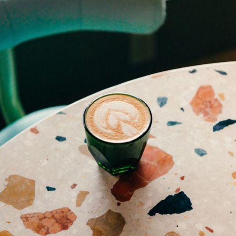 Ly thủy tinh notNeutral Vero cappuccino cup, emerald green