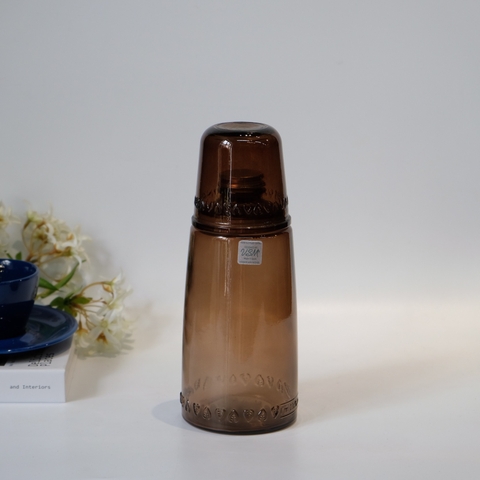 Set bình và ly thủy tinh tái chế VSM Set Botella 1 L Vaso C/T/Rosca Màu nâu Bình 1L - ly 220ml