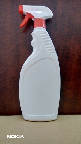 Chai Xịt Kính 650ml - 001