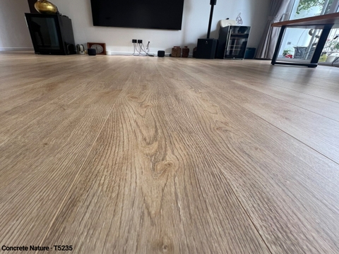 Sàn Gỗ Kronotraum Aqua T5235