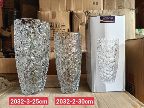 BÌNH HOA THỦY TINH CHẤM BI 2032