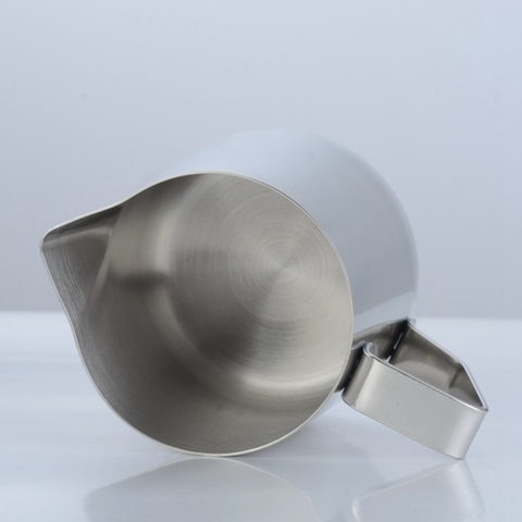 Ca đánh sữa inox (có vạch chia) 350ml - 550ml - 900ml, Inox cấp thực phẩm - Phù Thủy Pha Chế