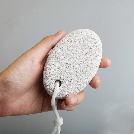 Đá bọt biển chà gót chân tẩy tế bào chết, hình bầu dục, chà gót chân - HVL TEA
