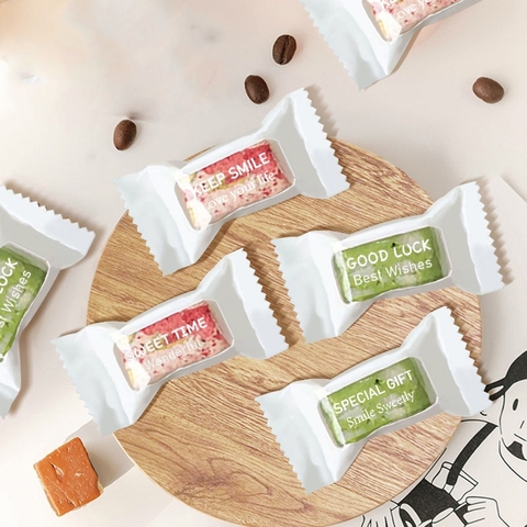 Túi đựng bánh kẹo 4in1 viền trắng chữ tiếng anh hàn nhiệt
