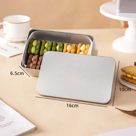 Hộp Đựng Bánh Hình Chữ Nhật Họa Tiết Gấu Thỏ Ngộ Nghĩnh - Thiếc Cao Cấp