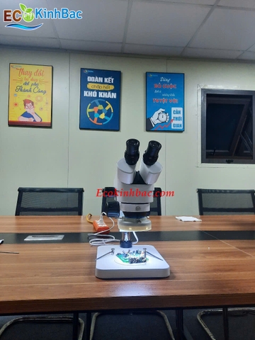 Kính hiển vi SZM7045-B1 và các phụ kiện đi kèm: Nâng tầm khả năng quan sát