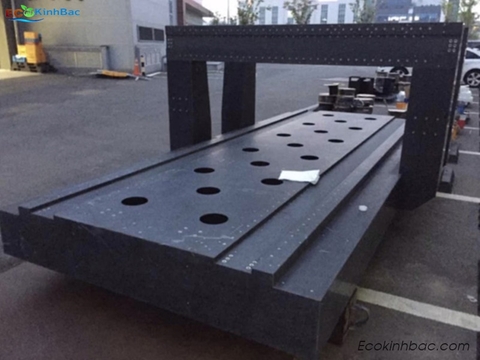 Bàn Đá Granite Có Lỗ Ren – Mặt Chuẩn Đa Năng Cho Ngành Cơ Khí Chính Xác