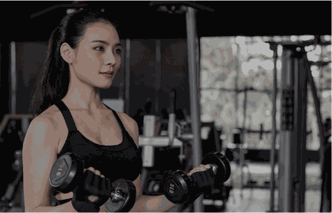 CHỌN ĐỒ TẬP GYM NỮ ĐÚNG CÁCH CHO NGƯỜI MỚI