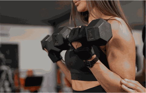 TẬP GYM LÀ GÌ? CHỌN MẶC QUẦN ÁO GYM ĐÚNG CHUẨN