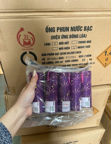 Hiệu ứng pháo hoa bông lúa - ánh sáng cong trắng bạc