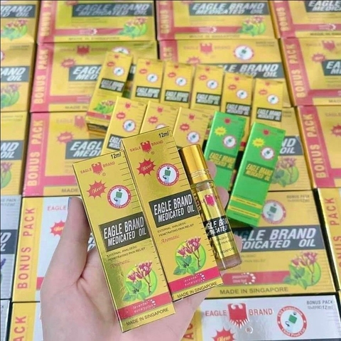 DẦU GIÓ  LĂN CON Ó EAGLE BRAND MEDICATED OIL CỦA MỸ