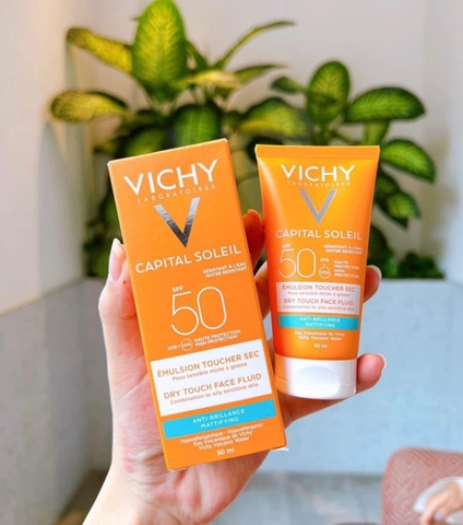 KEM CHỐNG NẮNG VICHY CỦA PHÁP