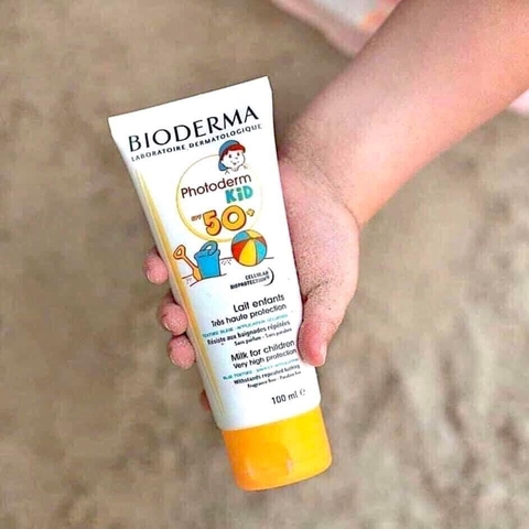 KEM CHỐNG NẮNG BIODERMA KID 100ML – BẢO VỆ LÀN DA NHẠY CẢM CỦA BÉ YÊU