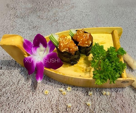 Spicy Sake Gunkan Sushi