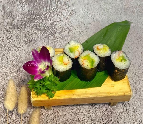 Kani Avocado Maki