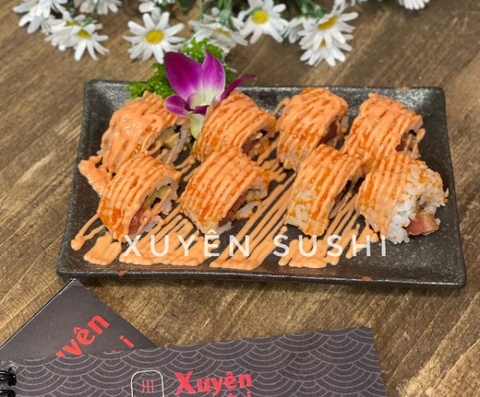 Maguro nihon spicy roll