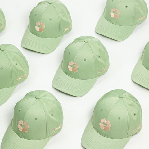 Dự án Nón lưỡi trai đồng phục thêu Clover theo yêu cầu