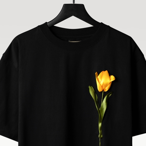 Áo Thun Thêu Ruy Băng Thủ Công - Hoa Tulip Vàng