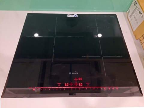 Bếp từ ba âm Bosch PID651DC5E Serie 8 Tây Ban Nha