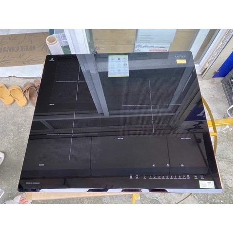 Bếp từ 3 vùng nấu Faster 613SI Made in Malaysia