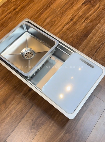 Chậu rửa bát Konox phong cách Nhật bề mặt mịn Tari 780SM