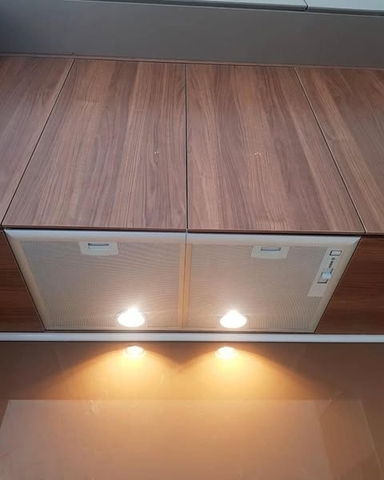 Máy hút mùi Bosch DHL755BL Serie 4