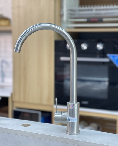 Vòi rửa bát nóng lạnh Roslerer RL-802