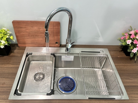 Chậu rửa bát một hố Gento GT04-7045 Inox 304