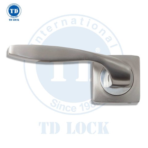 KHÓA TAY GẠT CỬA GỖ SDH 125059 CỬA CHÍNH