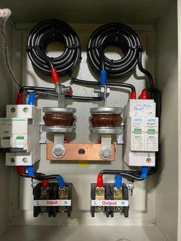 Tủ cắt lọc sét lan truyền 1 pha