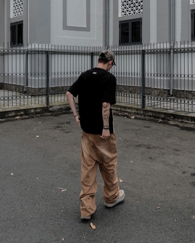 Ademar Mutiny Black Tshirt