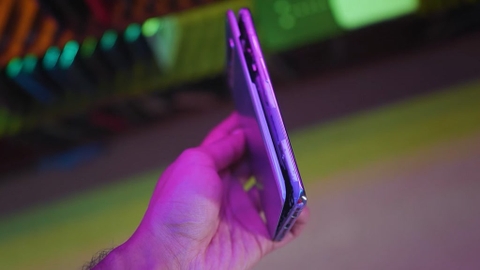 Pin có bị phồng không?