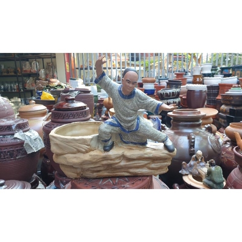 Tượng múa võ trông cây - Phụ kiện trang trí tiểu cảnh hồ cá, bể cá, hòn non bộ, sân vườn