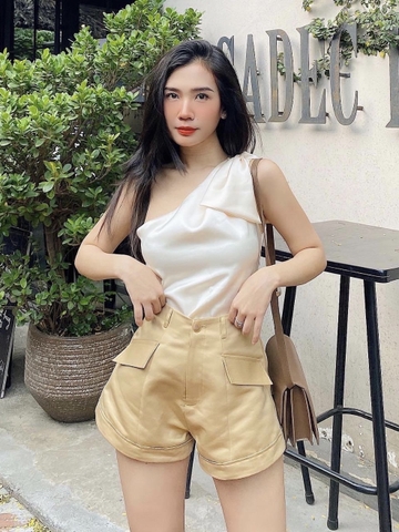 SHORT VÀNG SÂM