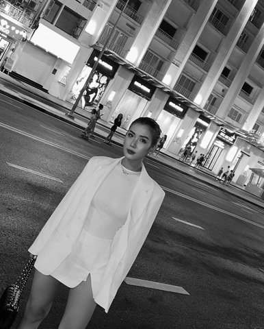 BLAZER CAO CẤP - WHITE