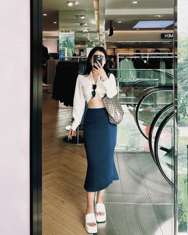 ÁO KIỂU KHOÉT LƯNG