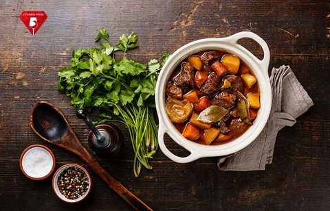 Bò hầm rượu vang đỏ ‘’Boeuf Bourguignon’’ - Nét Tinh Tế Của Ẩm Thực Pháp