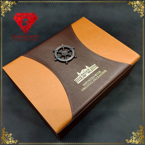 Hộp Quà Vang Da Đôi Bán Nguyệt Cao Cấp