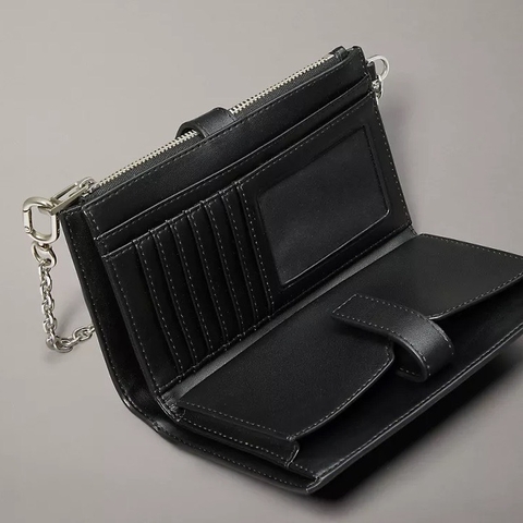 Ví Calvin Klein Elemental Chain Wristlet Black RTCO19777 0941 010