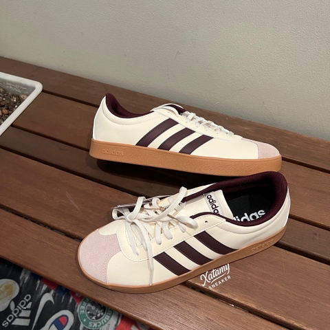 VL COURT Base Maroon Crystal Sand JS2673