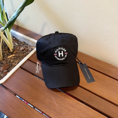 Nón Lưỡi Trai Tommy Hilfiger AM Ervine Cap Black XM04193 001