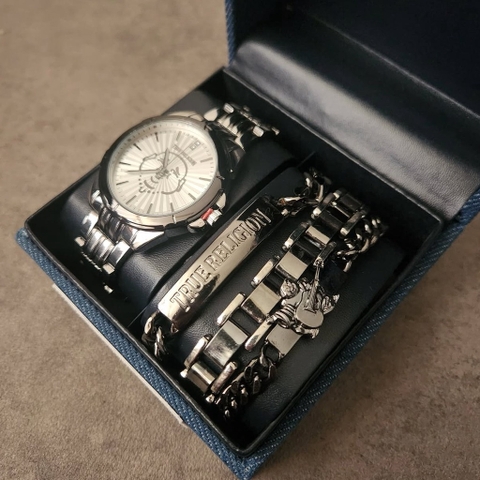 Đồng Hồ True Religion 44.5mm Two Tone Buddha Bracelet TRM116