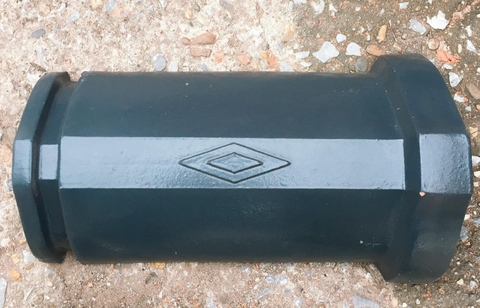 Ngói nóc trung tráng men xanh