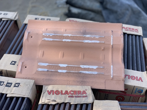 Ngói sóng tráng men Q12 Viglacera Thăng Long