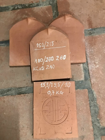 Các loại hài cổ sản xuất thủ công