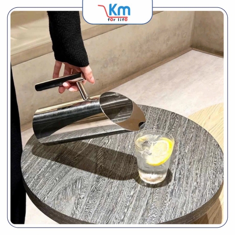 Ca Đựng Nước Bia Hình Ống Tre Đẹp Mắt Chất Liệu Inox Cứng Cáp Không Rỉ Sét Dễ Vệ Sinh