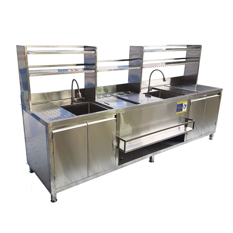 Hệ thống giá kệ và quầy ba Bếp