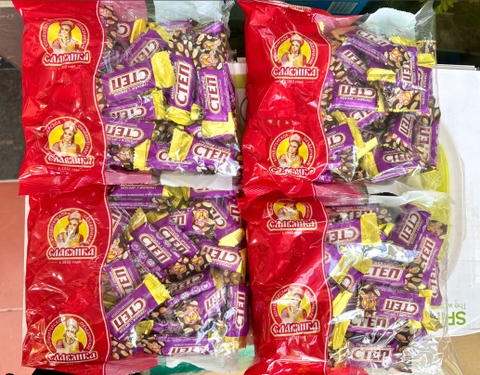 Kẹo Cten Nga vỏ tím nhân hạnh nhân túi 500gr