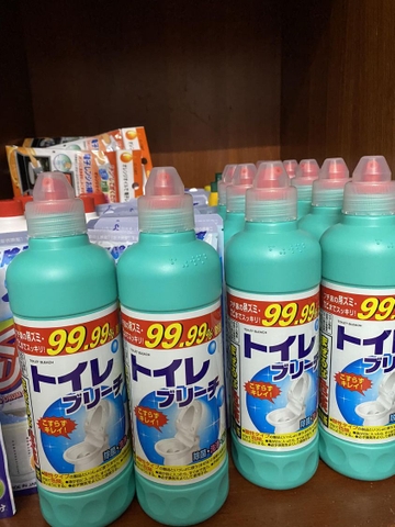 Nước tẩy rửa toilet Rocket 99.9% 500gr Nhật Bản