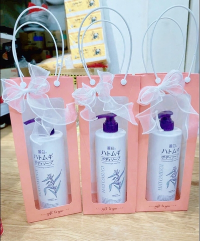 Sữa tắm Hatomugi 800ml